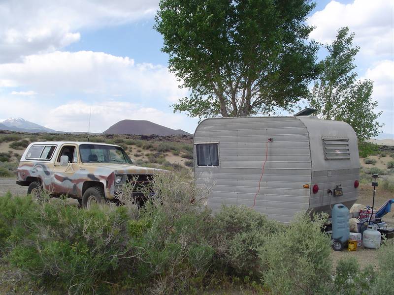 http://www.cannedhamtrailers.com/forum/camping/camp2.jpg