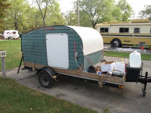 http://www.cannedhamtrailers.com/makeitup/teardrop.jpg